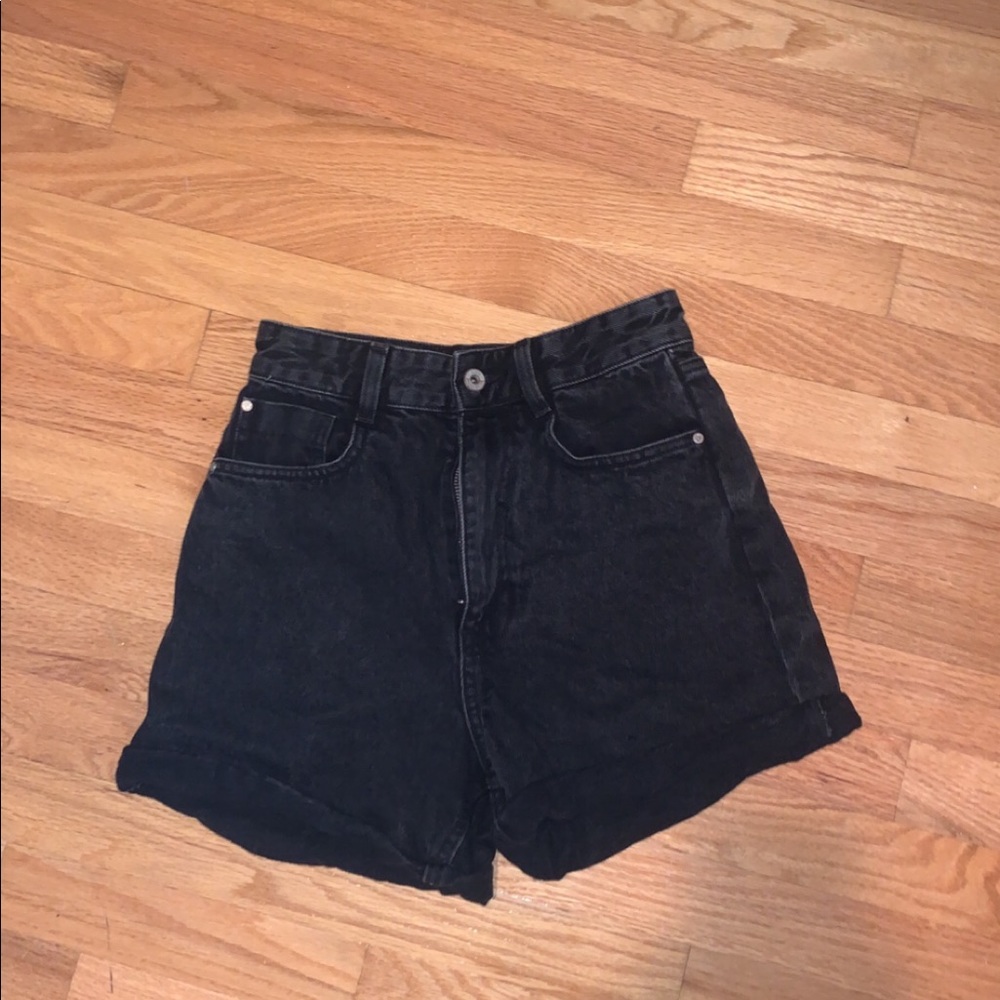 Black High-waisted Zara Denim Shorts